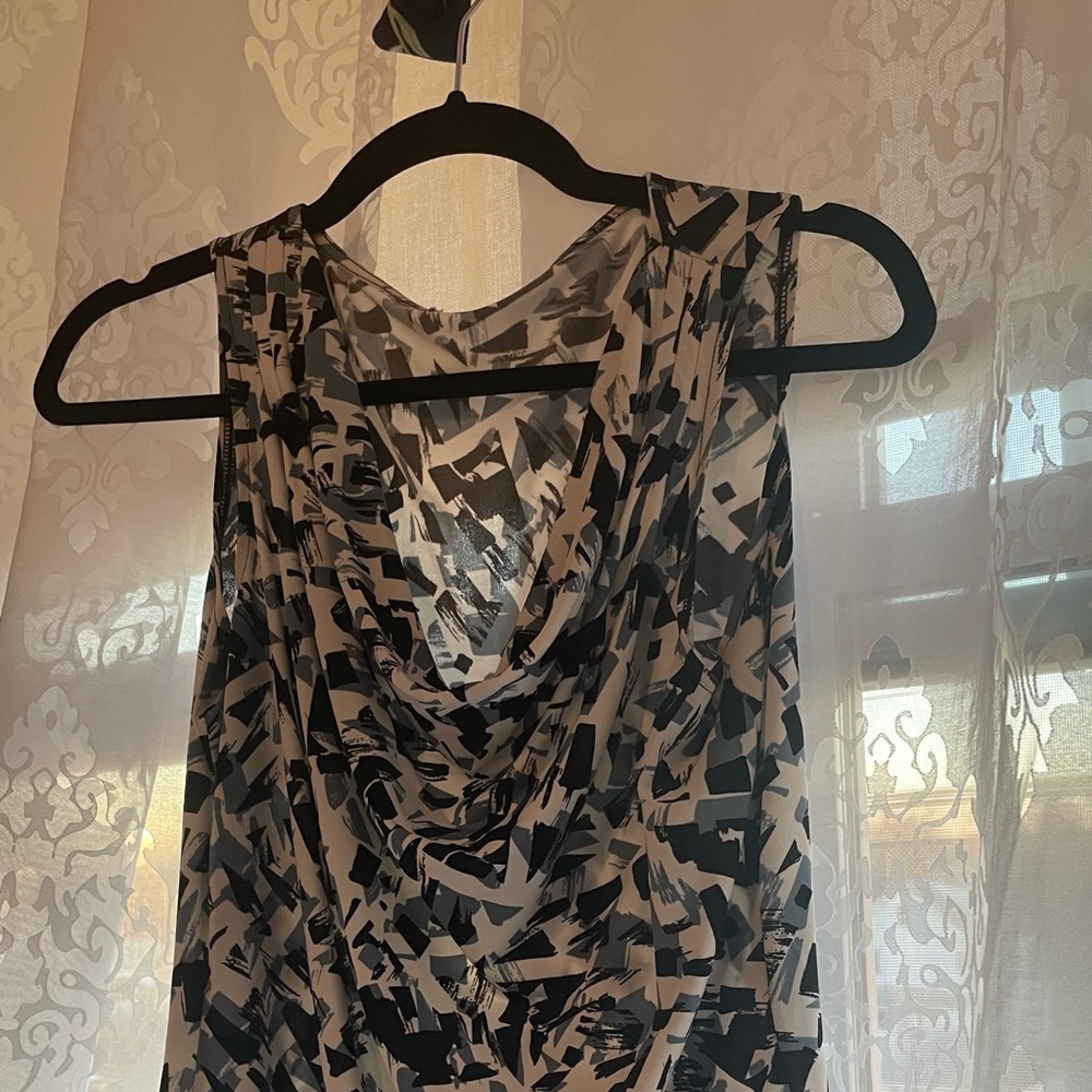 Calvin Klein Women’s Blouse | Patterned | Printed | Sleeveless Top